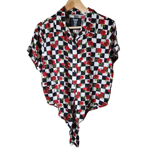 SPENCERS Checkered Red Rose Button Down Front Tie Crop Shirt SZ L - Picture 1 of 9